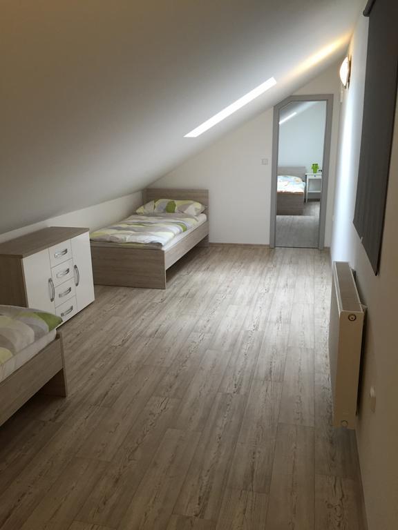 Apartment Lidicka Slavkov, 4 Person Славков-у-Брна Екстер'єр фото